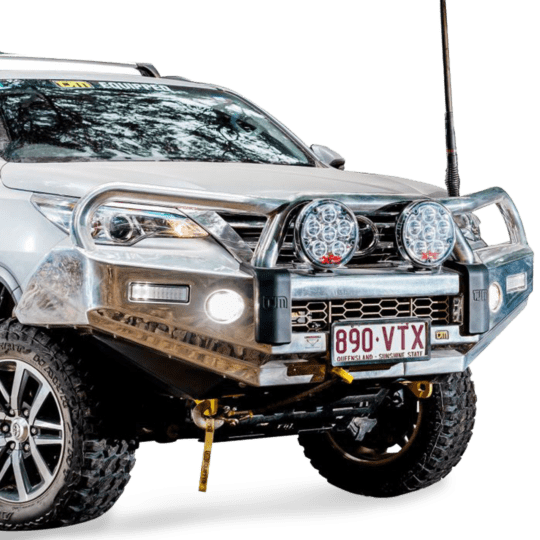 Toyota Hilux (+09/2015-06/2018) T15 Alloy Polished Bull bar (on request)
