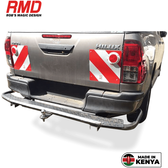 Toyota Hilux Rear Tubular Bar with Tow ball