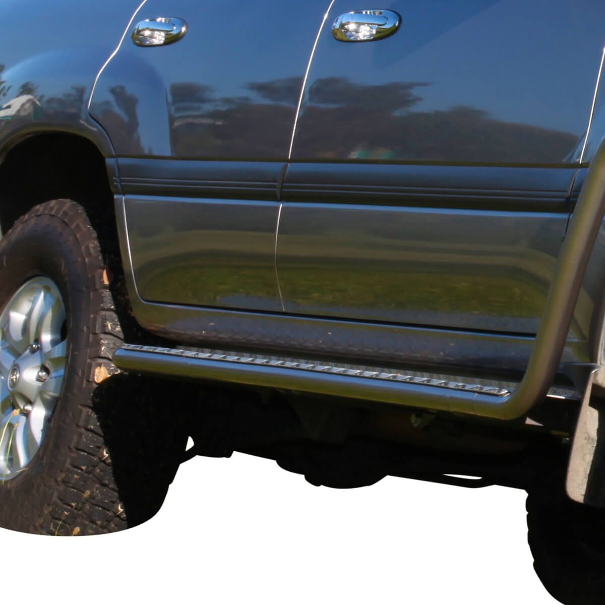 Toyota Land Cruiser 100/101/105 Side Step Steel Black (Set) (50mm Tubing) (Modular) (TJM) - Image 2